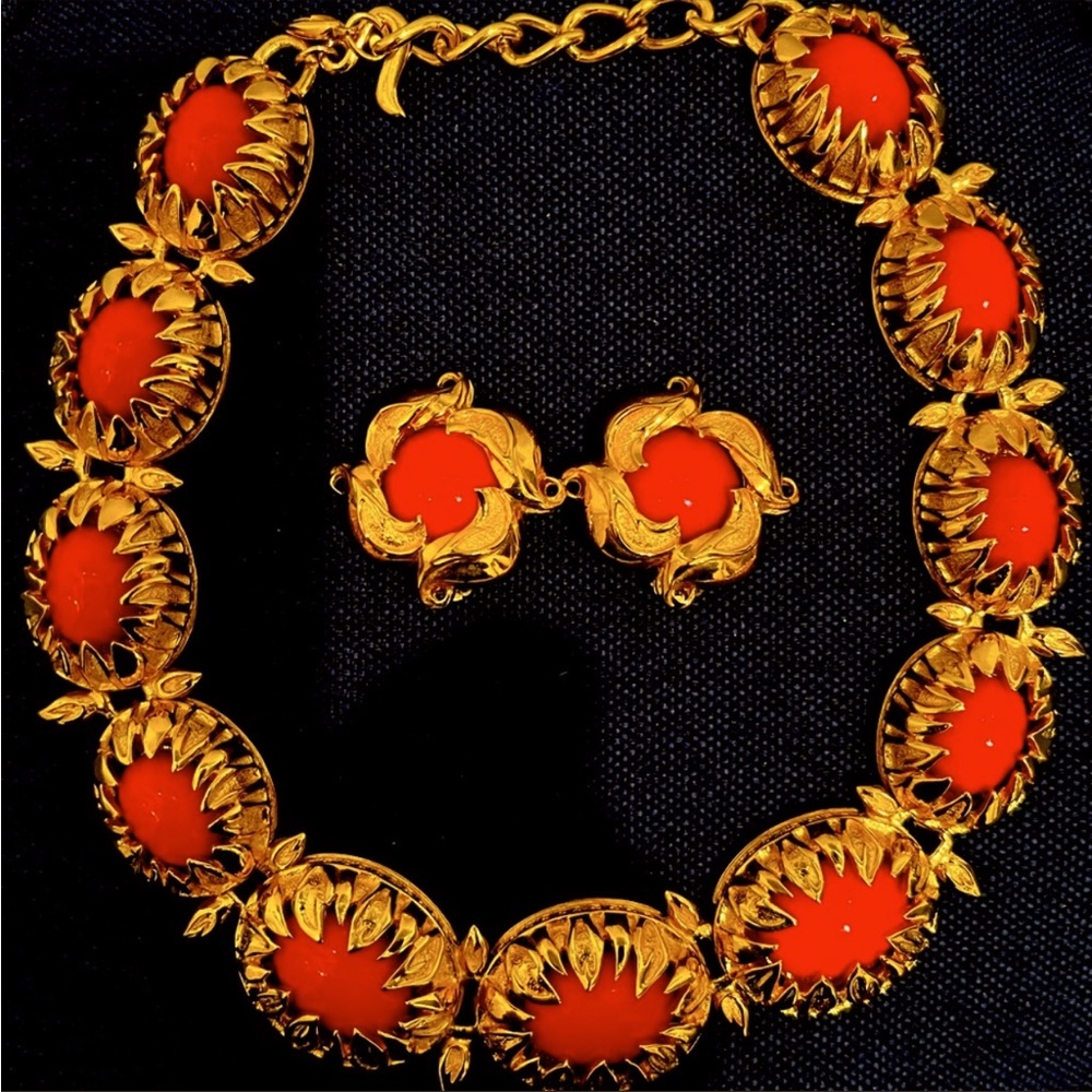 Fendi Rare Italian Necklace & Earrings Timepieces